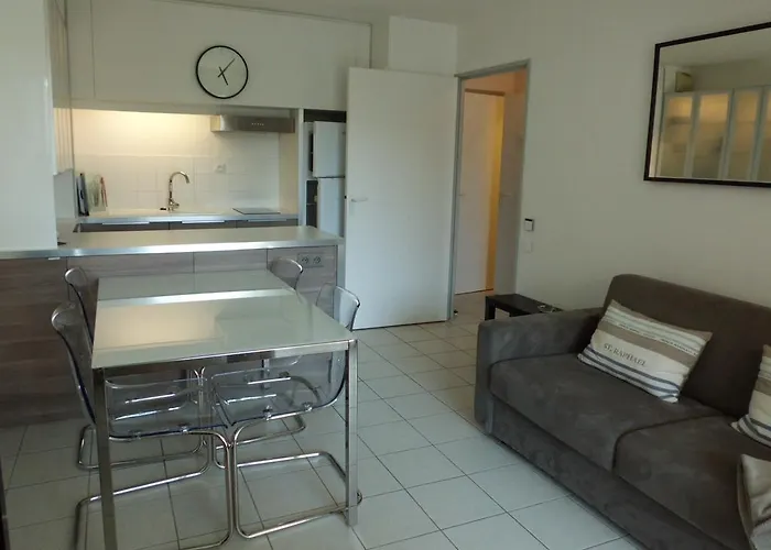 Le Cesaree 3j Appartement Fréjus