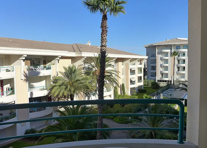 Appartement Le Cesaree 3j Fréjus