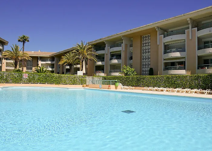 アパート Le Cesaree 3j